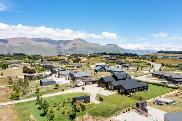 672 Aubrey Road Wanaka_1