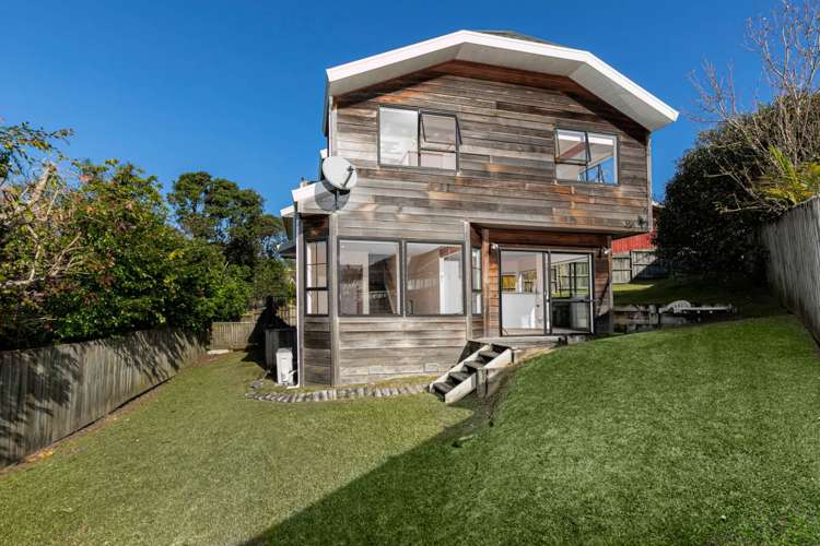 2/28 Unsworth Drive Unsworth Heights_22