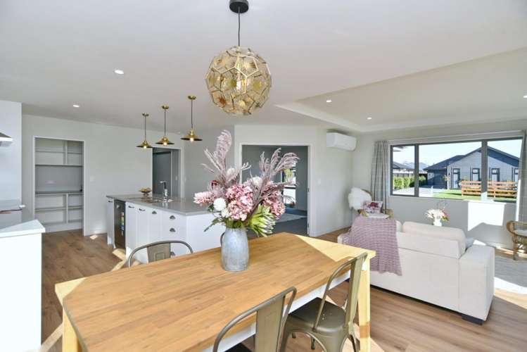 1 Sills Street Woodend_11