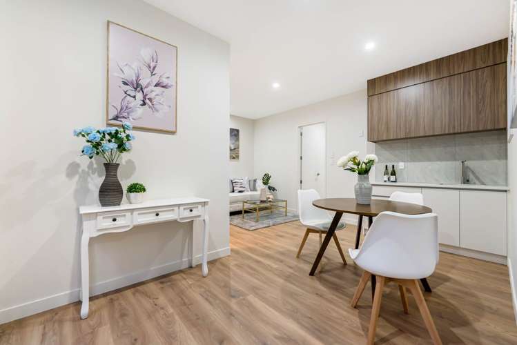 8 Kakau Lane Flat Bush_11