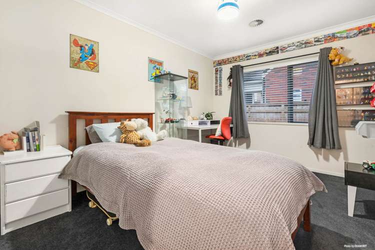 22 Les Fisher Place Pukekohe_12