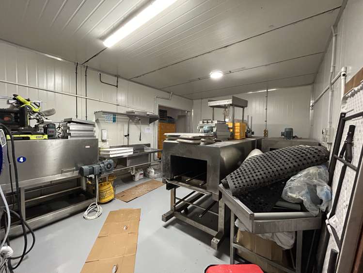 133 and 133A Captain Springs Road Onehunga_5