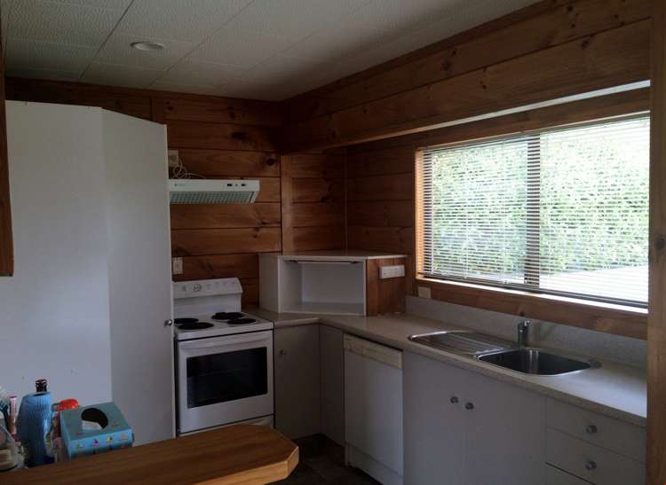 33 Charlotte Street Stanmore Bay_19