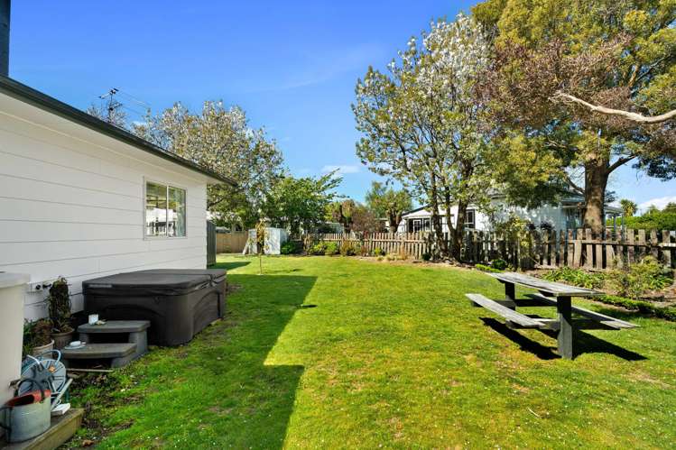 2 Tasman Crescent Carterton_21