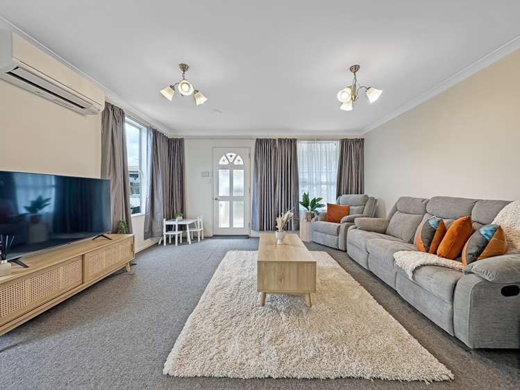 2/58 Miro Street Trentham_3