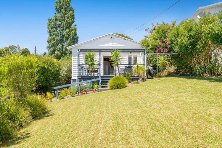 27a Mangakura Road Helensville_26