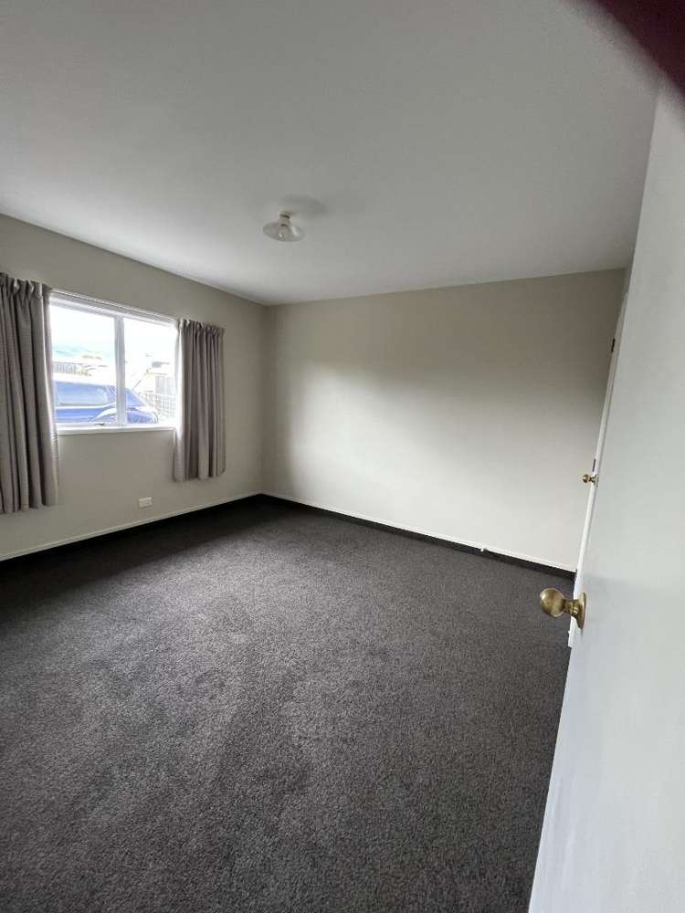 8B Pihanga Street 11210_11