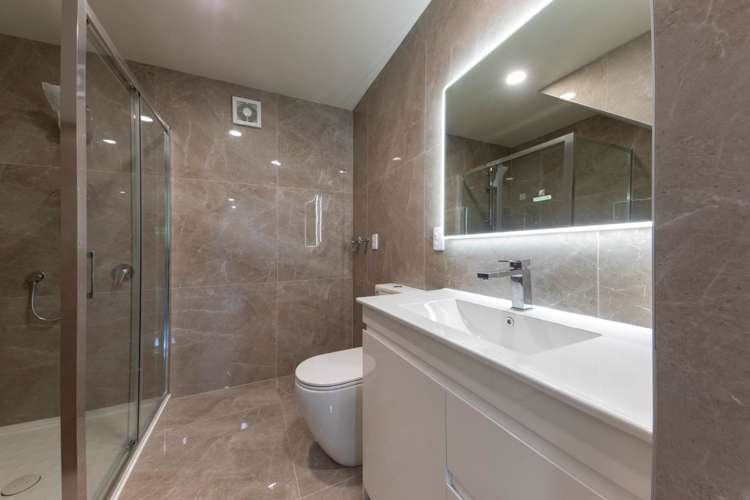 23m Hendry Avenue Hillsborough_6