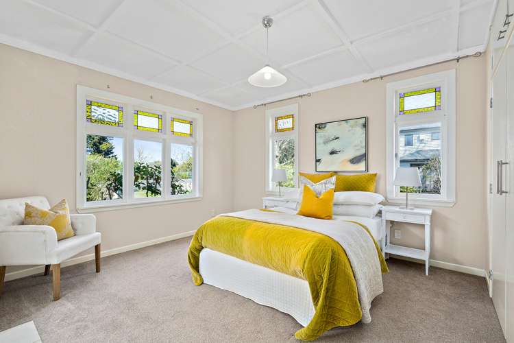 73 Beach Road Pahurehure_7