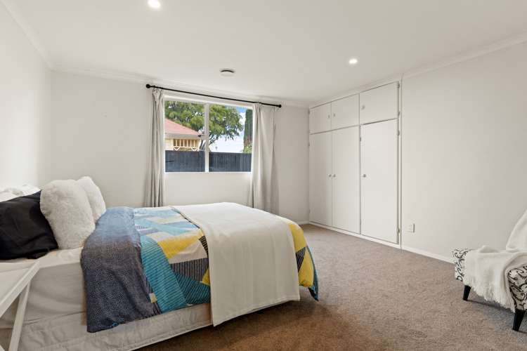 8 Thames Street Mosgiel_16