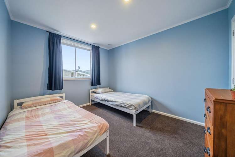 2/10 Ponderosa Grove Maoribank_6