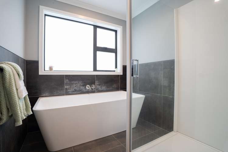 12 Prestwich Rise Churton Park_21