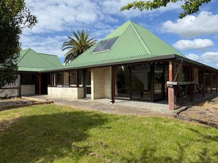 51 The Coastal Highway_0