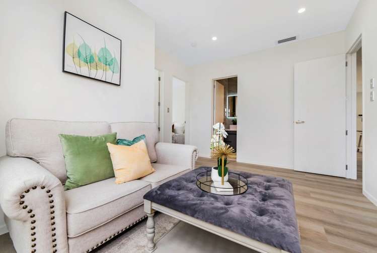 65 Koromeke Street Flat Bush_10