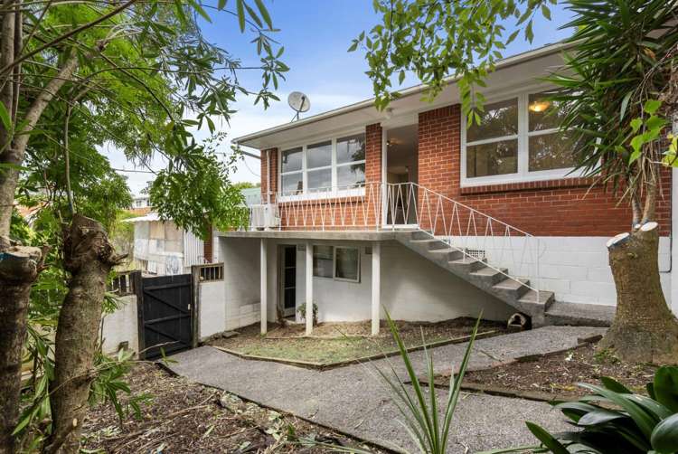 2/35 Simkin Avenue Saint Johns_1