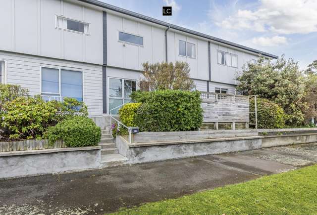 2/4 Ellesmere Avenue Miramar_2