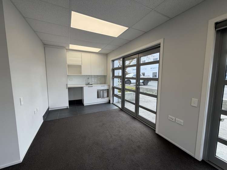 8/15 Sir Gil Simpson Drive Burnside_3