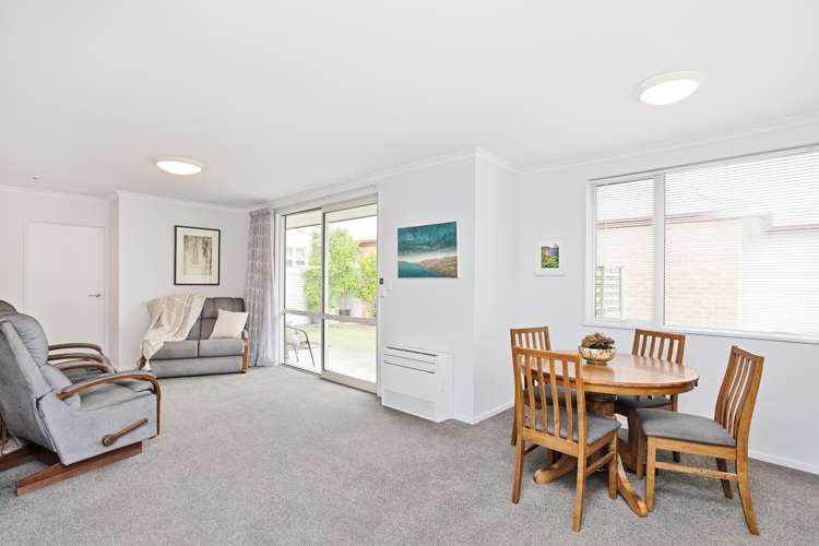 18 Lowe Street Avenal_6