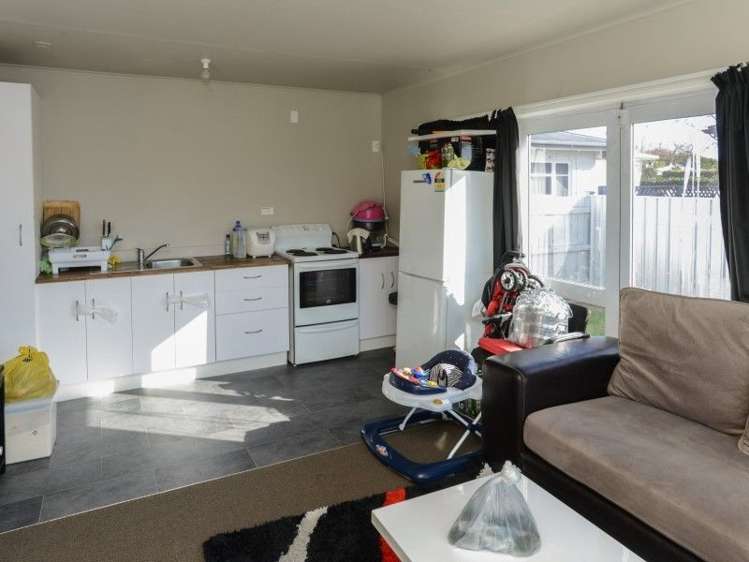 1018a Totara Street Mahora_1