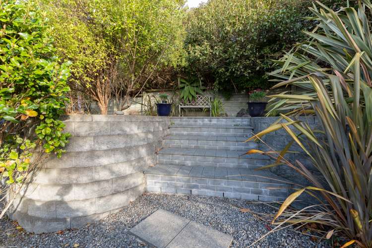 16 Neston Grove Churton Park_34