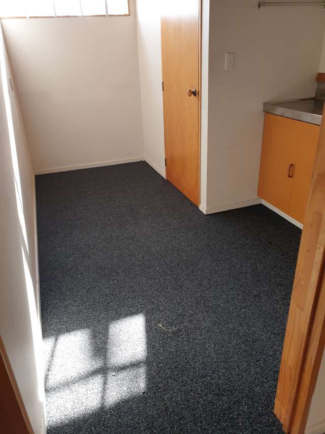 703A Warren Street Hastings City_2