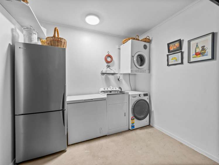 51 Kelvin Crescent Allenton_22