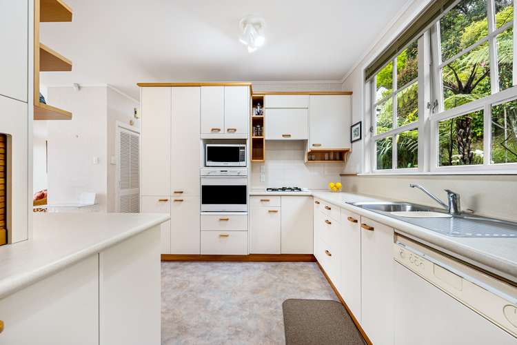 238 Marine Drive Lowry Bay_6