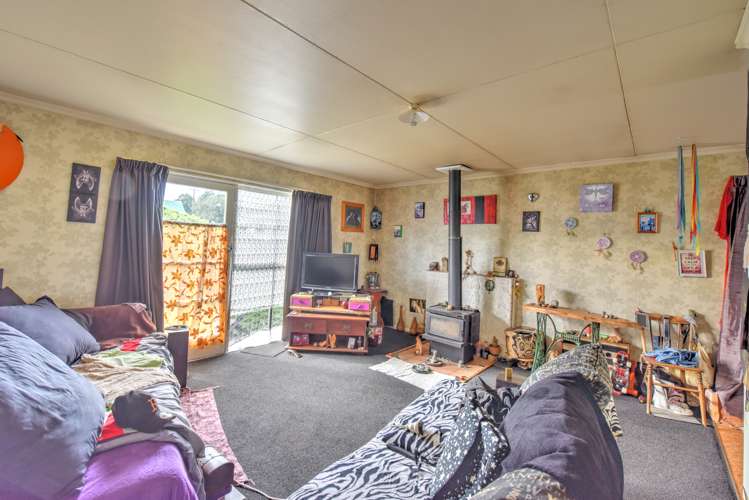 37a-D Wentworth Street Gore Surrounds_19