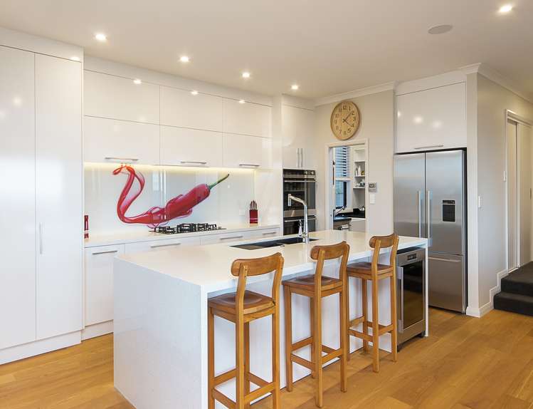 407 Upper Queen Street Pukekohe_24