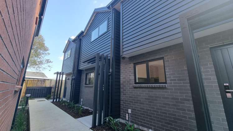 9/25 Childs Avenue 1771_7