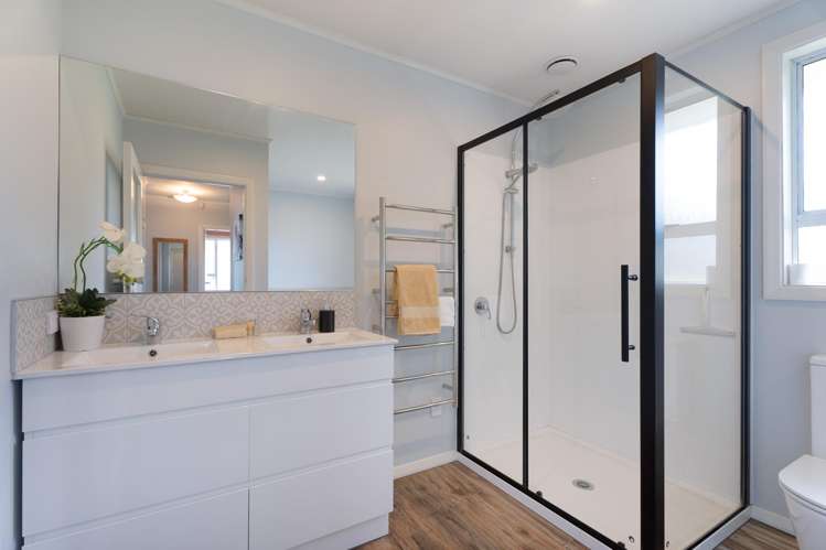 26 Sievers Grove Cannons Creek_9