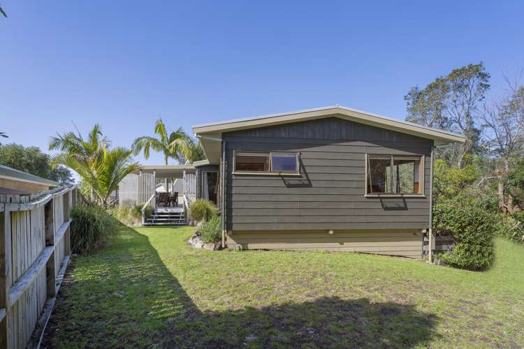 117 Rimu Place Matarangi_28