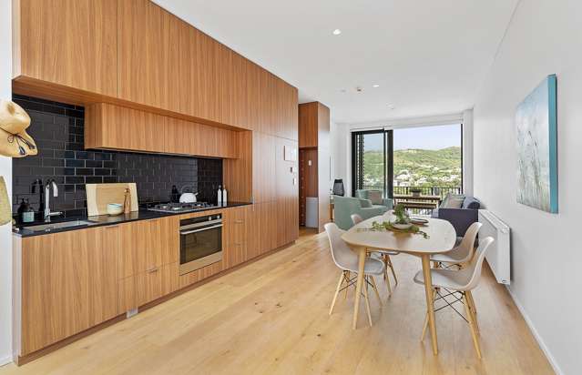 302/11 Jean Caldwell Way Island Bay_2