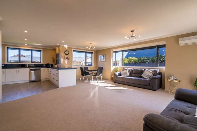 10 Kura Place Mosgiel_3