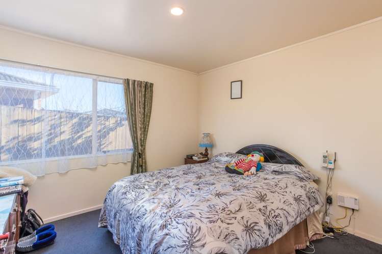 11 Skybird Place Glen Eden_8