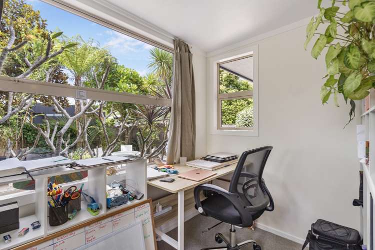 92 The Circle Manly_10