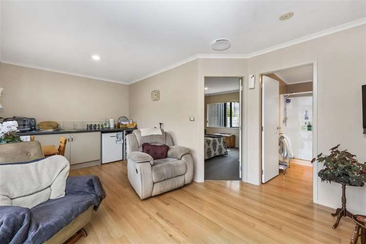 2 Flight Valley Way Welcome Bay_13