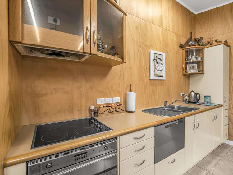4 London Street Dannevirke_7