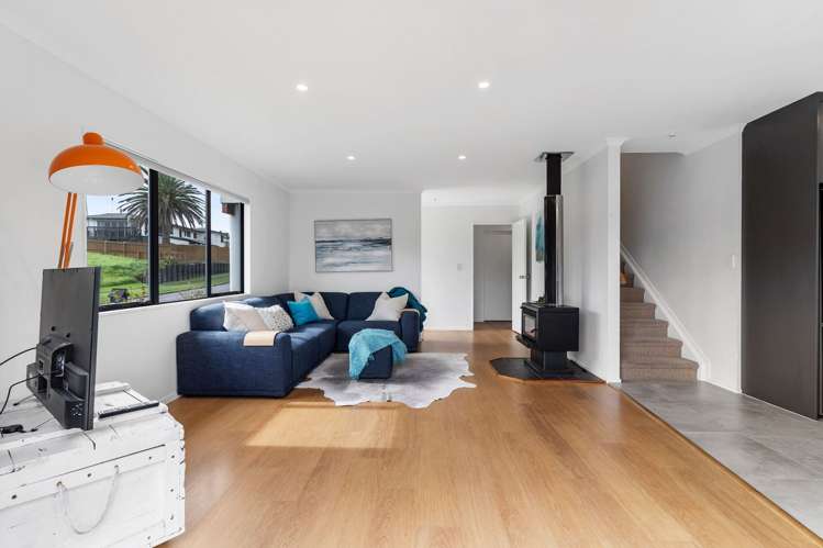 8 Toomer Place Beachlands_9