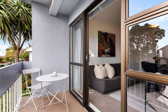 8/18 Arthur Street Freemans Bay_3