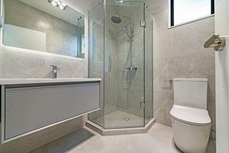 36 Whakairo Crescent Gulf Harbour_18