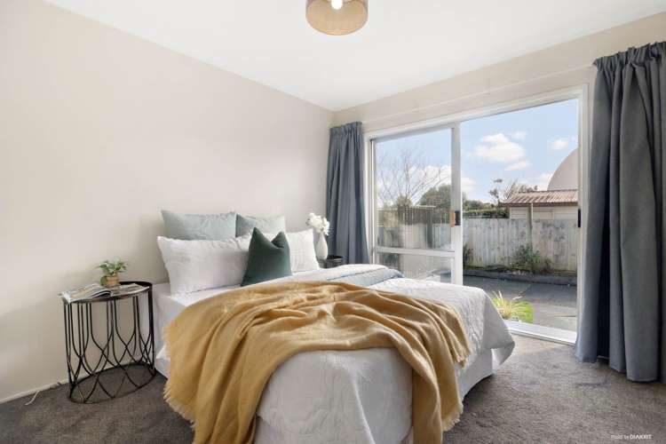 55 Moncrieff Avenue Clendon Park_11