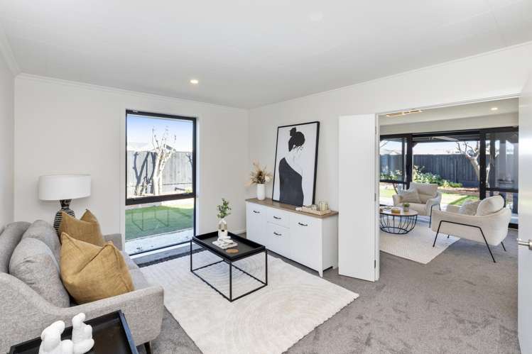 2 Cutts Road Russley_11