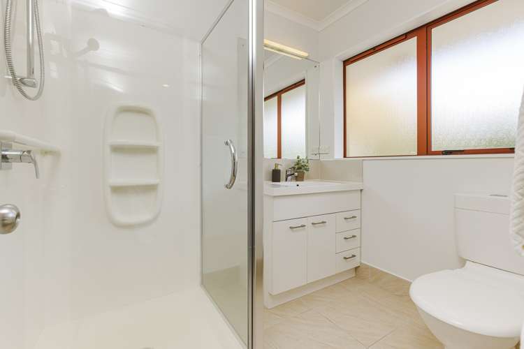 10 Norm Pellow Drive Manurewa_13