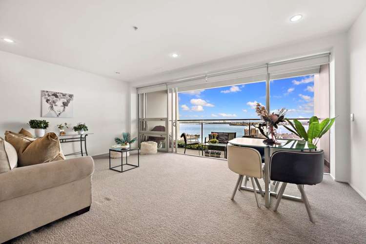 1516/2 Beach Road Auckland Central_4