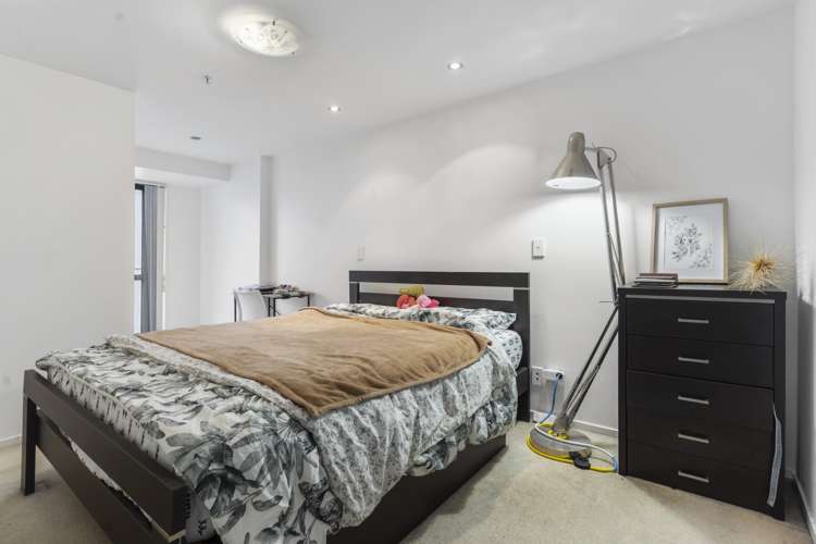 702/152 Hobson Street Auckland Central_6