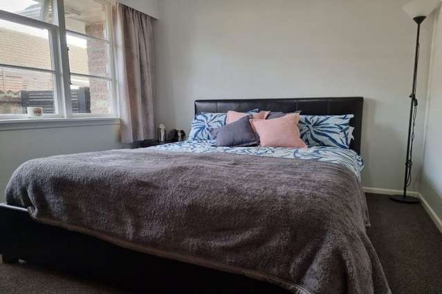 77 Wai-iti Crescent Woburn_4