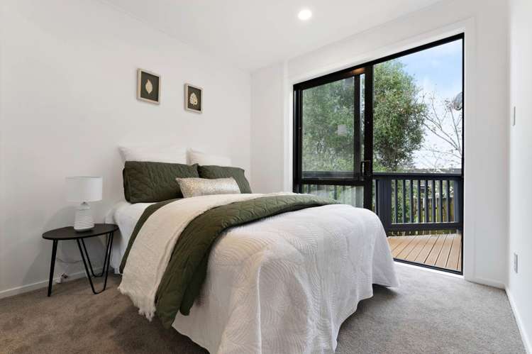 1/612 Beach Road Browns Bay_12