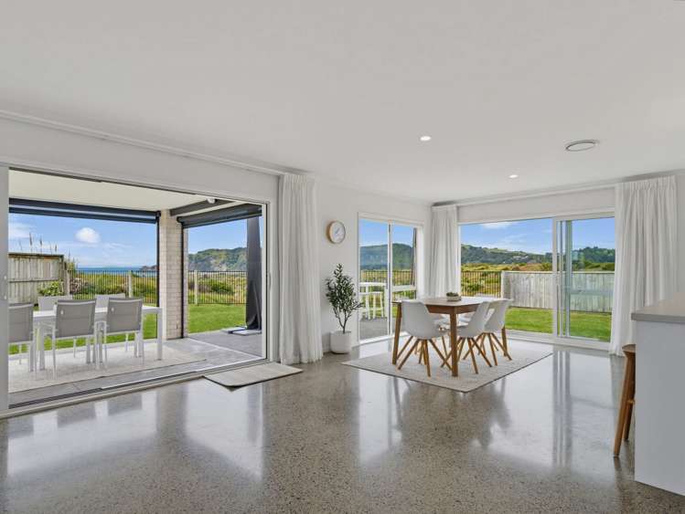 14 Piripai Rise Coastlands_14