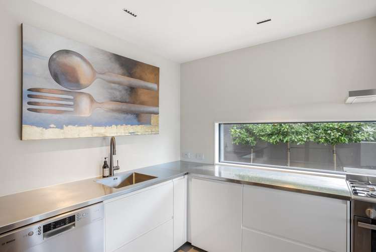 14 Shalimar Crescent Khandallah_10